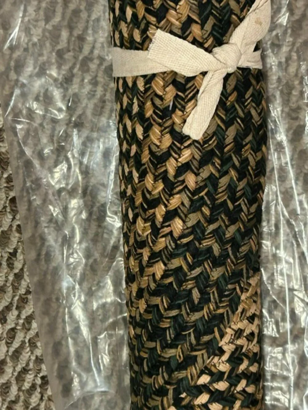Black Forest Braided Jute Rug 27 in x 48 in